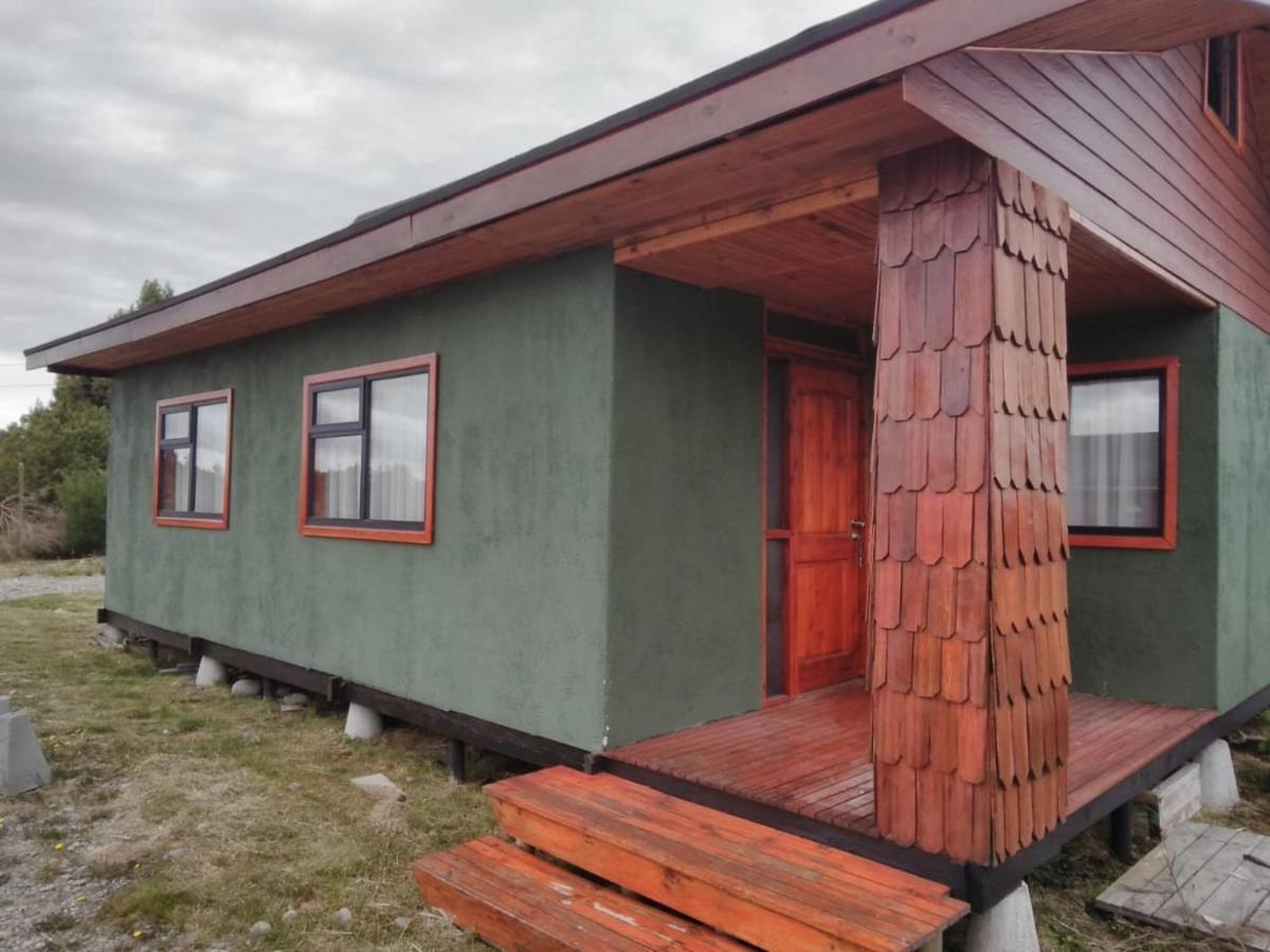 Troncos De En Puerto Montt Con Tinaja Caliente